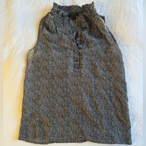 Women's J.Crew Black and White Sleeveless Top